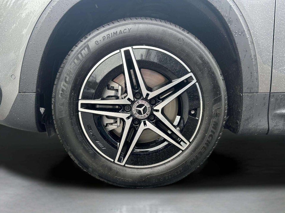 Mercedes EQB250+ AMG Premium 5d