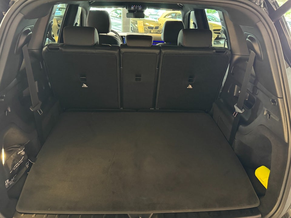 Mercedes EQB300 AMG Line 4Matic 7prs 5d