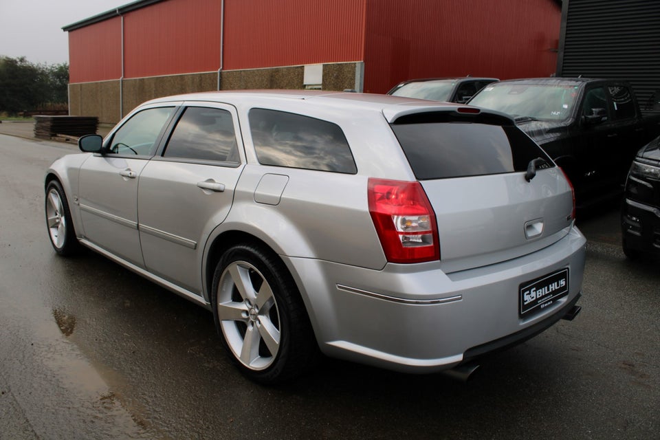 Dodge Magnum 6,1 SRT-8 aut. 5d