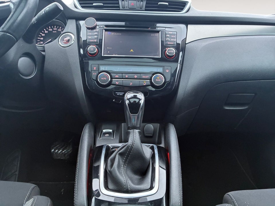 Nissan Qashqai 1,2 Dig-T 115 N-Connecta X-tr. 5d