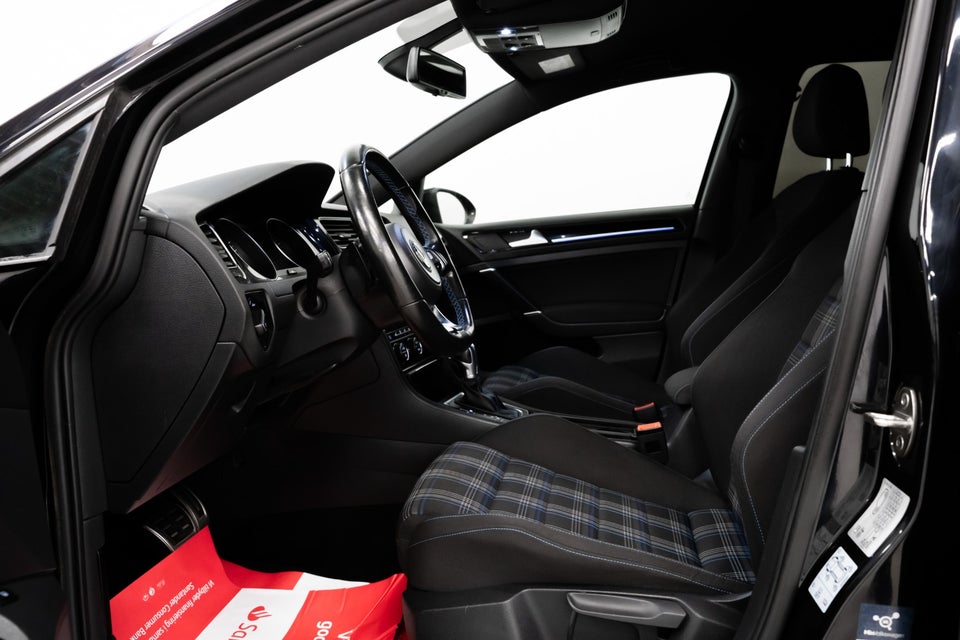 VW Golf VII 1,4 GTE DSG 5d