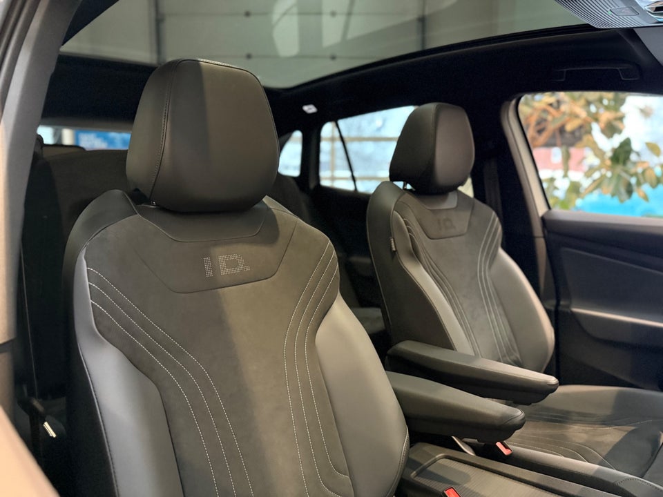 VW ID.4 77 Pro Style+ 5d