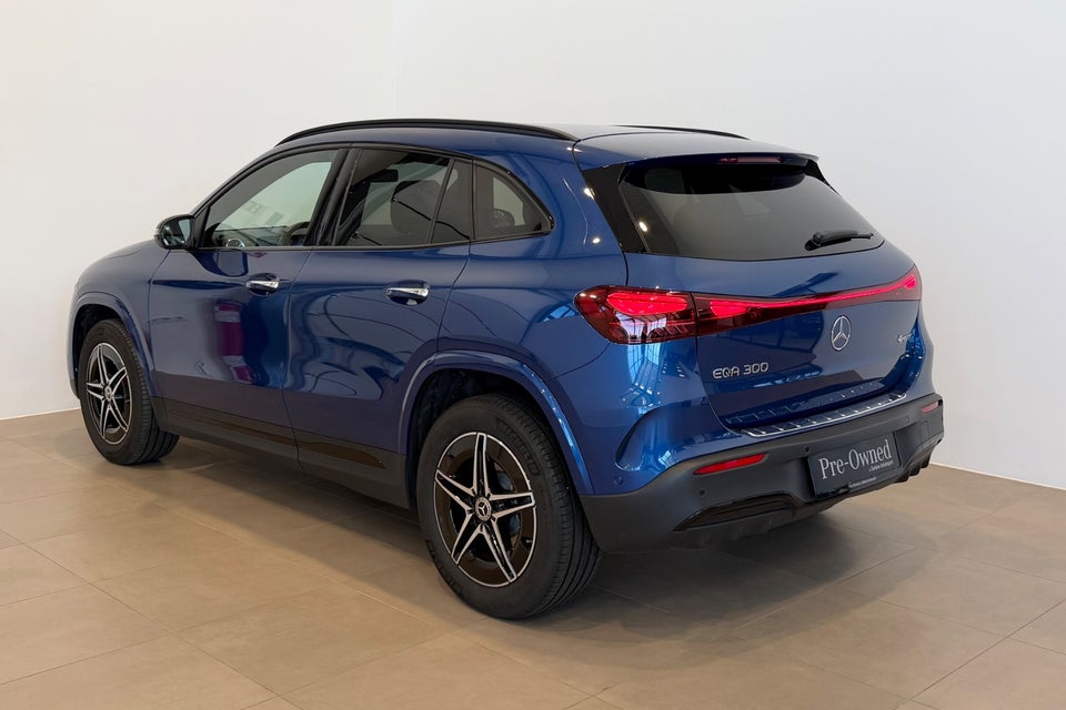 Mercedes EQA300 AMG Line 4Matic 5d