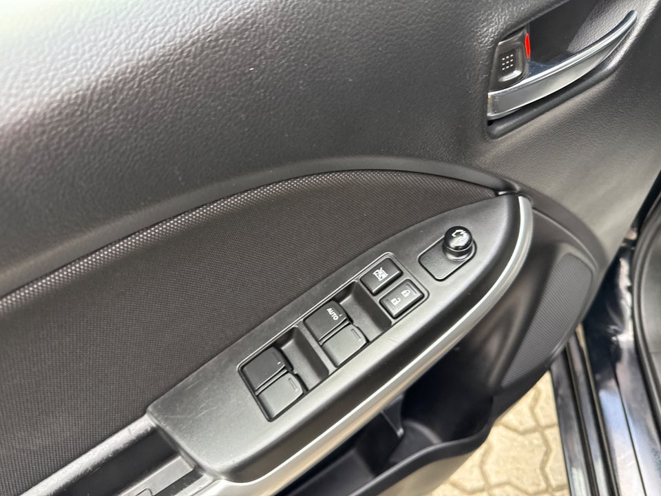 Suzuki Baleno 1,2 Dualjet mHybrid Exclusive Gold 5d