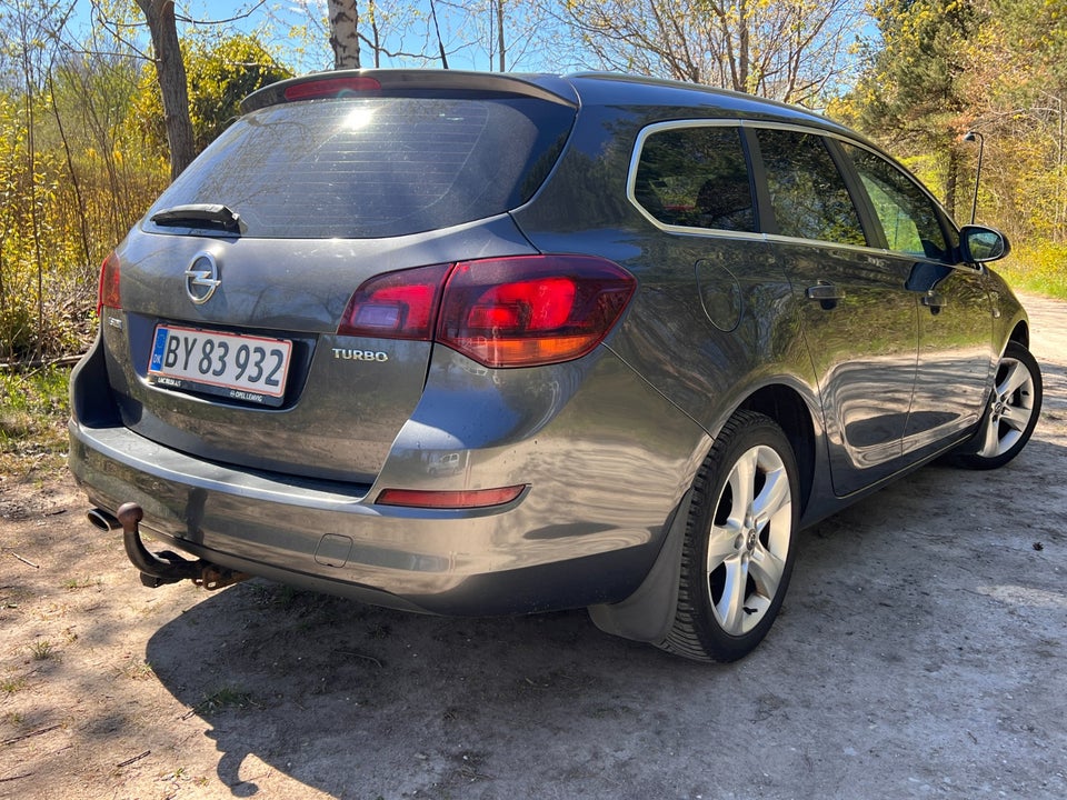 Opel Astra 1,4 T 140 Sport Sports Tourer 5d