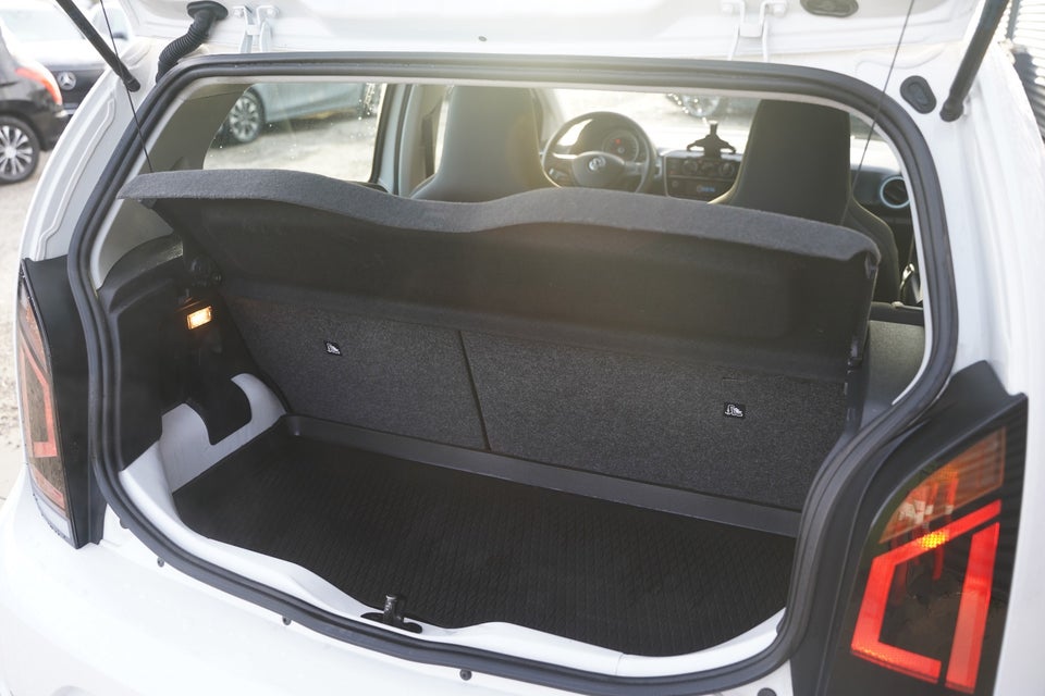 VW Up! 1,0 MPi 60 Move Up! BMT 5d