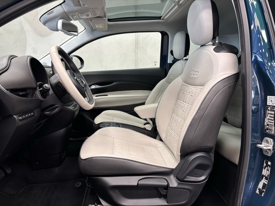 Fiat 500e 42 la Prima by Bocelli 3d