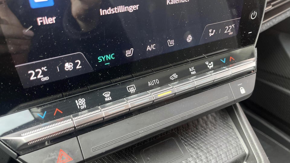 Renault Megane E-Tech 40 Equilibre 5d