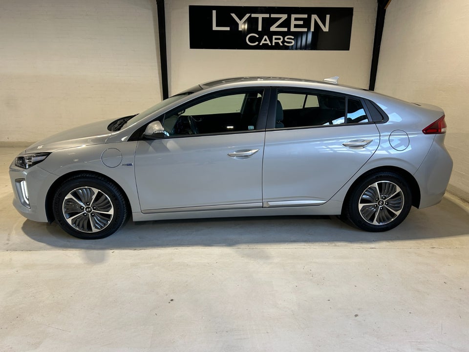 Hyundai Ioniq 1,6 PHEV Trend DCT 5d