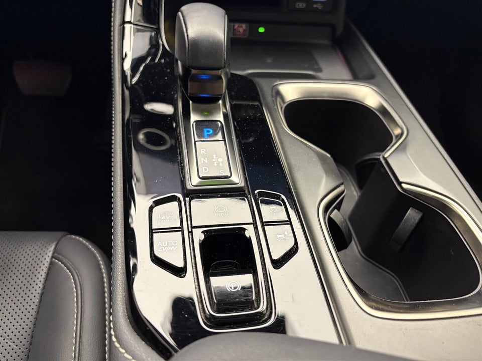 Lexus NX450h+ 2,5 Luxury aut. AWD 5d