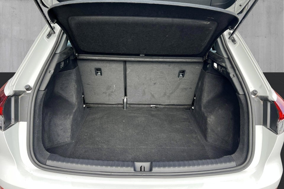 Audi Q4 e-tron 40  5d