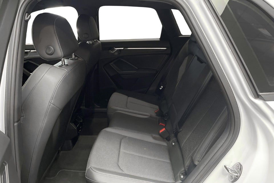 Audi Q3 45 TFSi e S-line plus S-tr. 5d