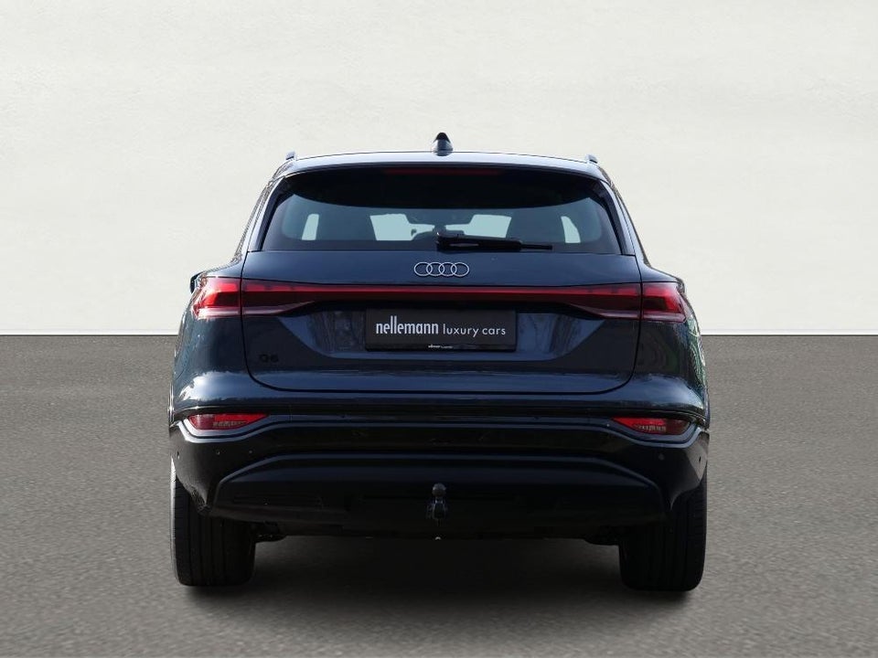 Audi Q6 e-tron Progress performance 5d