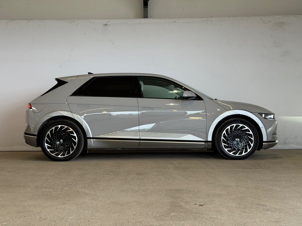 Hyundai Ioniq 5 77 Uniq AWD 5d