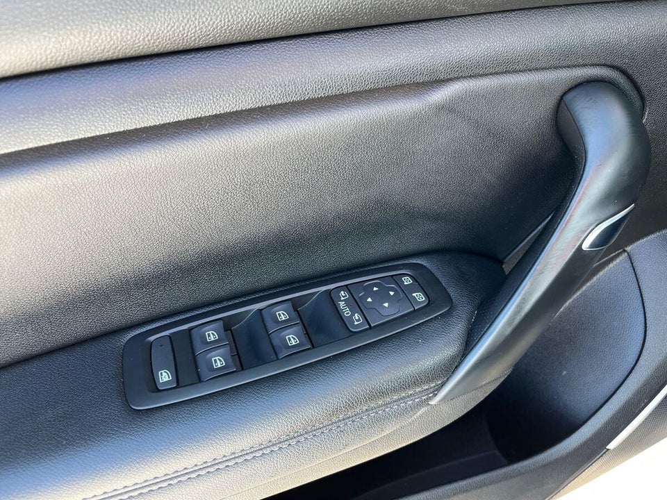 Renault Megane IV 1,3 TCe 140 Bose Edition Sport Tourer EDC 5d