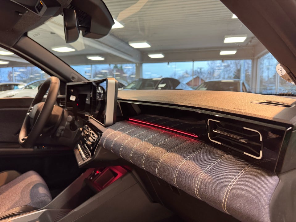 Renault 5 E-Tech 52 Techno 5d