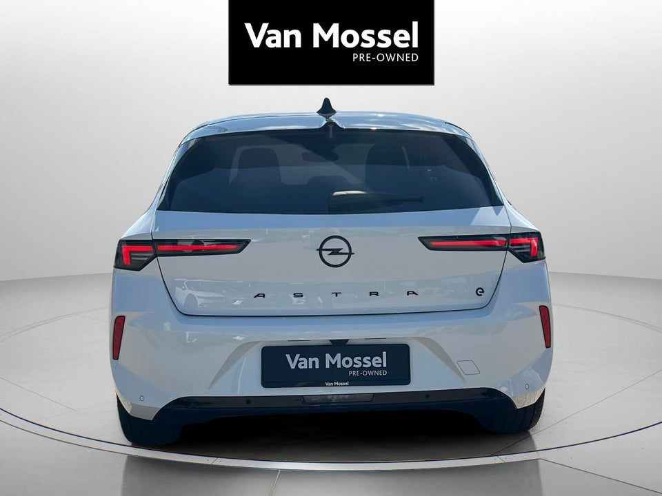 Opel Astra-e 54 Ultimate 5d