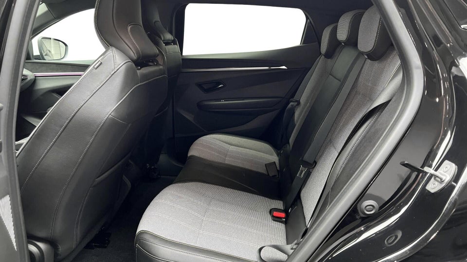 Renault Megane E-Tech 60 Techno 5d