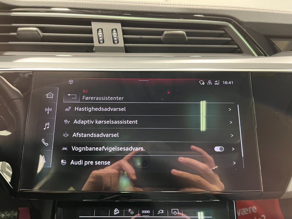 Audi e-tron 55 Advanced quattro 5d