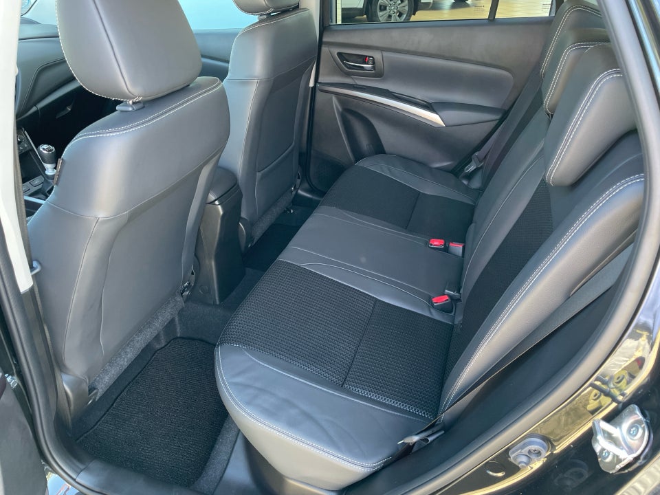 Suzuki S-Cross 1,4 mHybrid Exclusive 5d