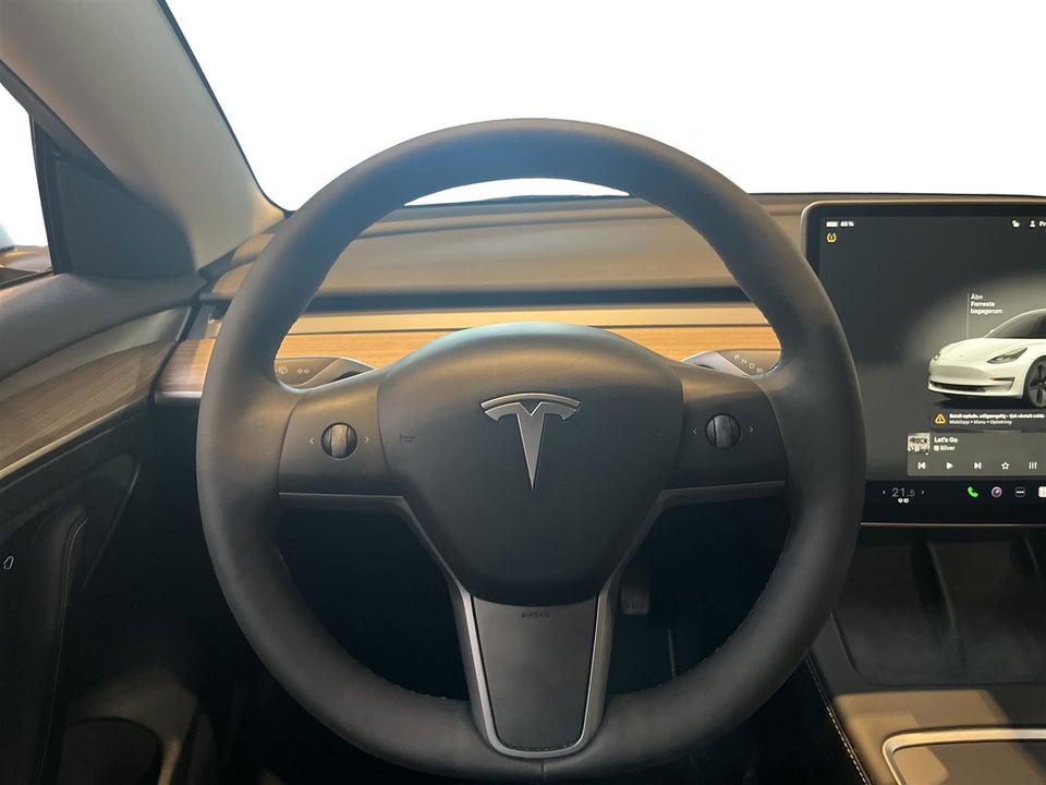 Tesla Model 3 RWD 4d