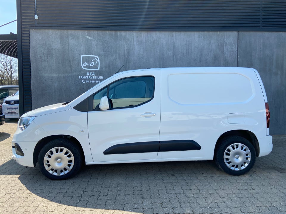 Opel Combo 1,5 D 102 Essentia L2V2