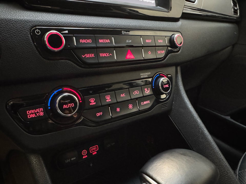 Kia Niro 1,6 PHEV Advance DCT 5d