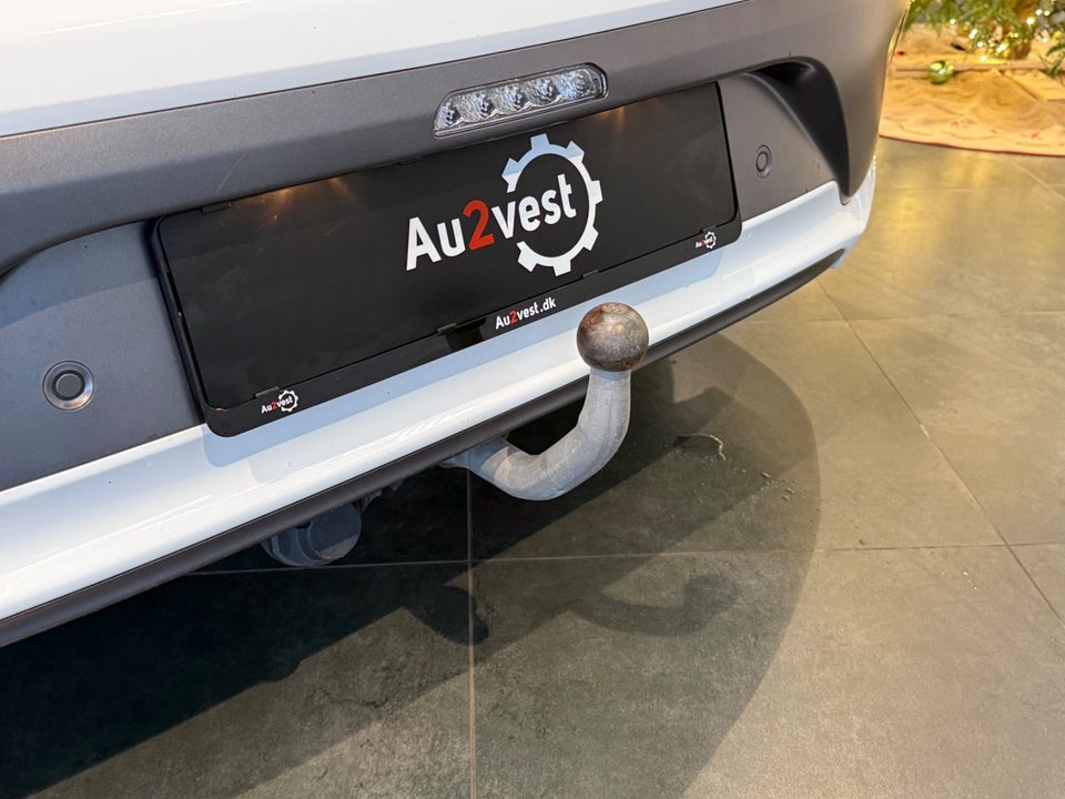 Hyundai Ioniq 1,6 HEV Trend DCT 5d