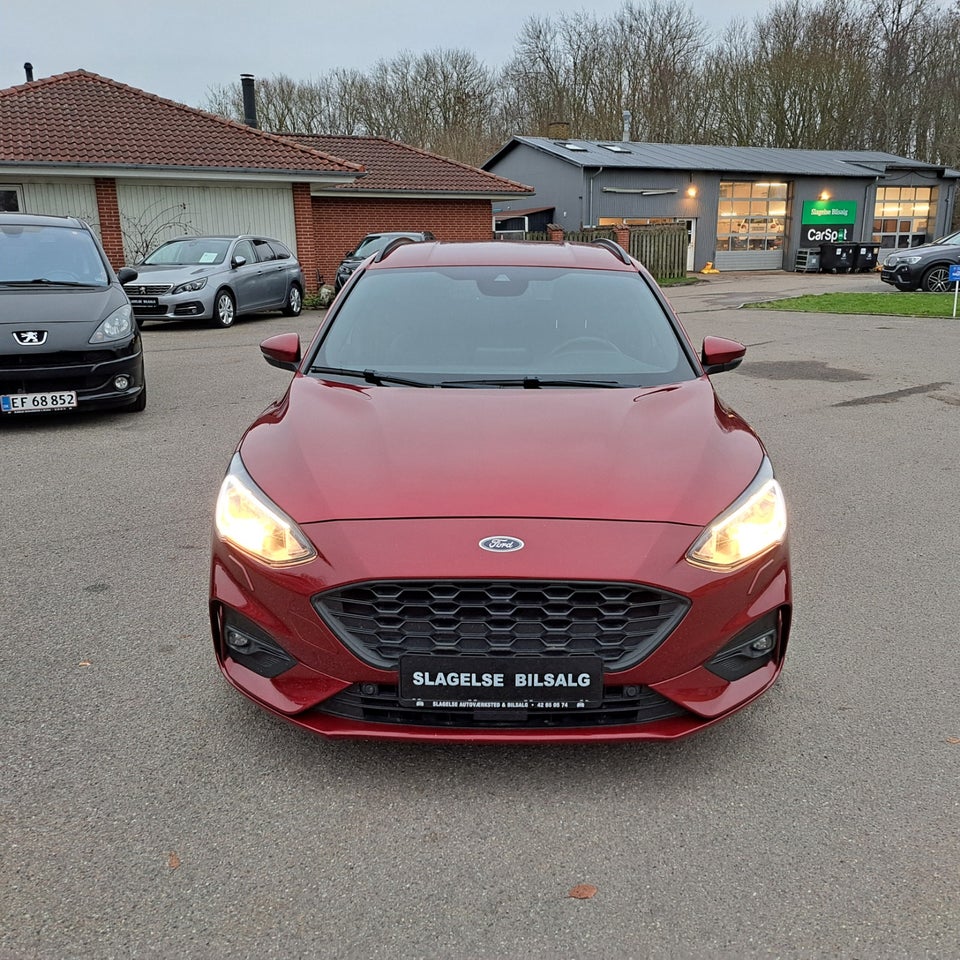 Ford Focus 1,0 EcoBoost ST-Line stc. 5d