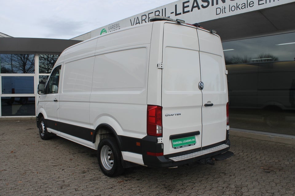VW Crafter 35 2,0 TDi 177 Kassevogn L3H2 aut.