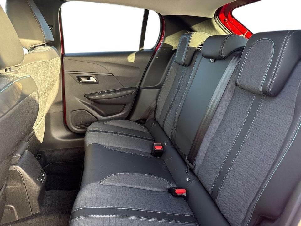 Peugeot 208 1,2 PureTech 100 Allure Pack 5d