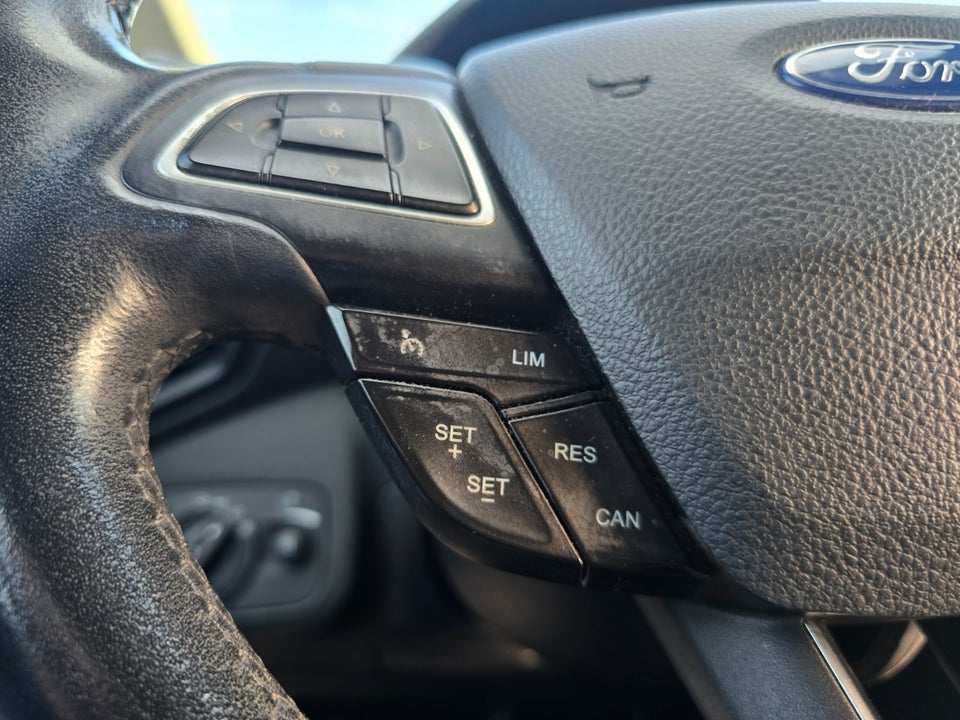 Ford C-MAX 1,5 TDCi 120 Titanium 5d