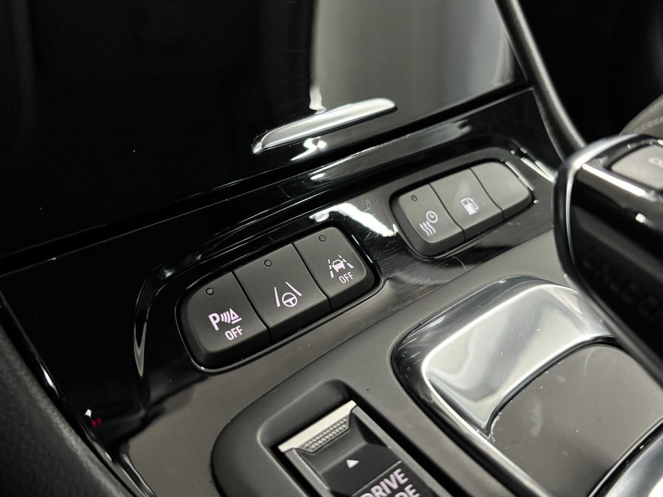 Opel Grandland 1,6 Hybrid Ultimate aut. 5d