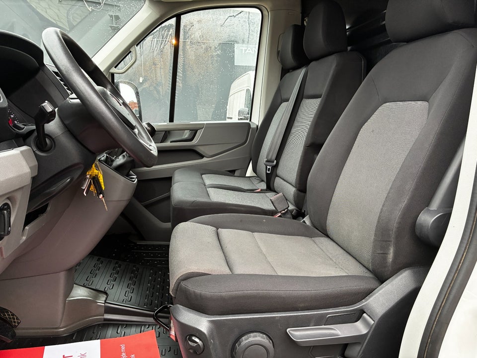 VW Crafter 35 2,0 TDi 177 Kassevogn L3H3