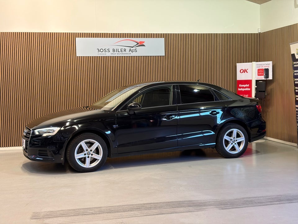 Audi A3 30 TFSi 4d