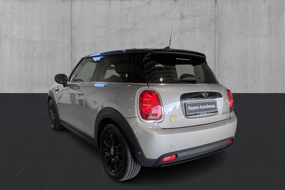 MINI Cooper SE Classic Trim 3d