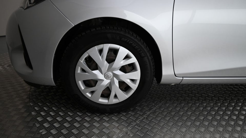 Toyota Yaris 1,5 Hybrid H2 e-CVT 5d