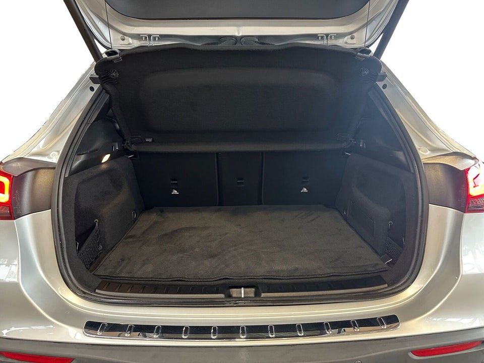 Mercedes EQA250 AMG Line 5d