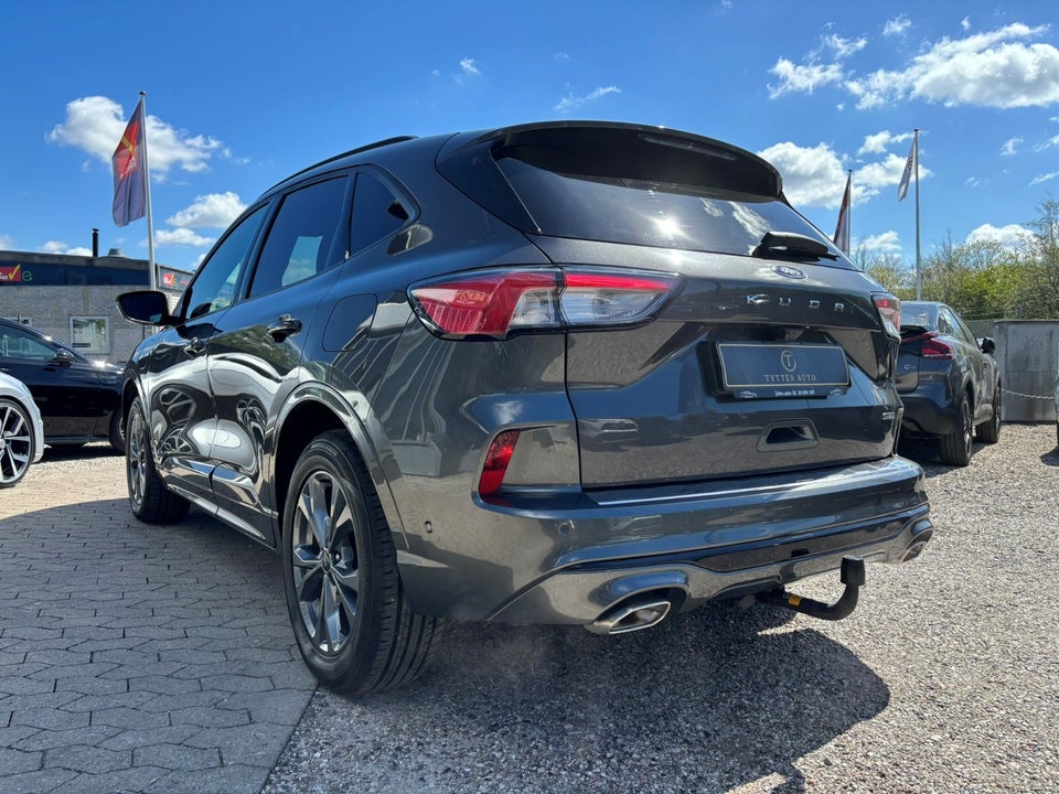 Ford Kuga 2,5 PHEV ST-Line X CVT 5d