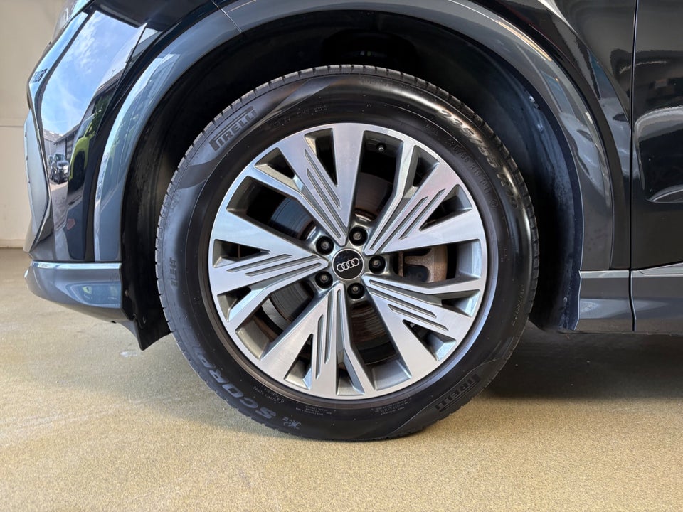 Audi Q4 e-tron 40 Advanced 5d