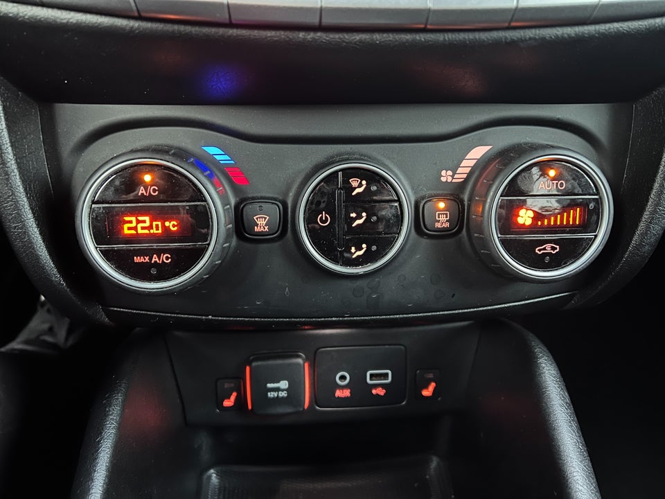 Fiat Tipo 1,4 16V Easy 5d