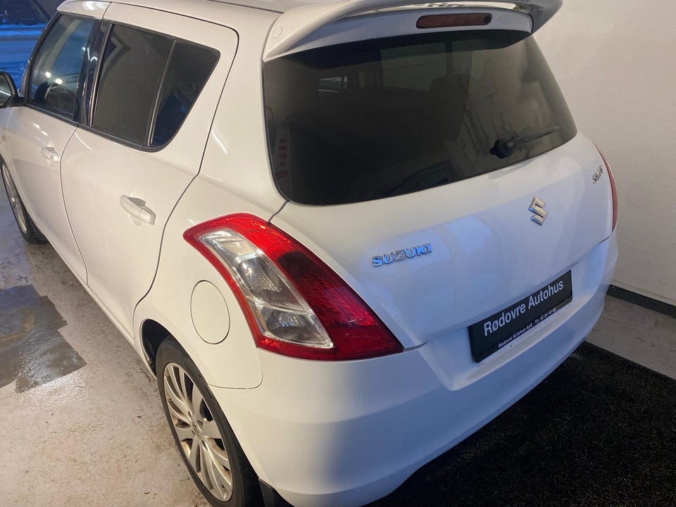 Suzuki Swift 1,2 Dualjet Action 5d
