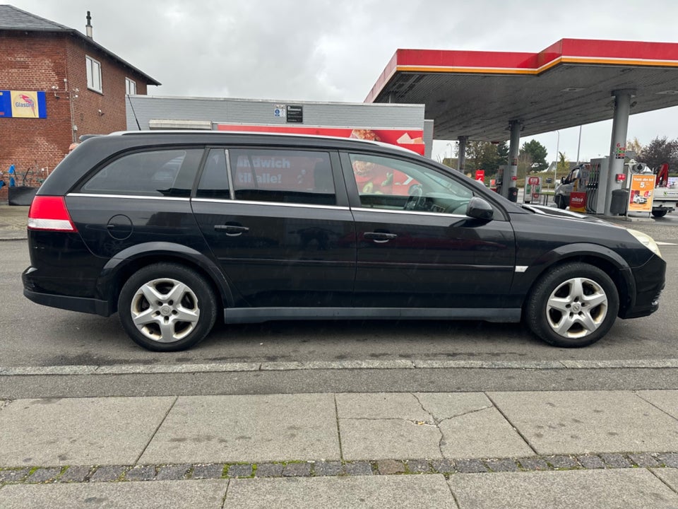 Opel Vectra 2,0 Turbo Elegance Wagon 5d