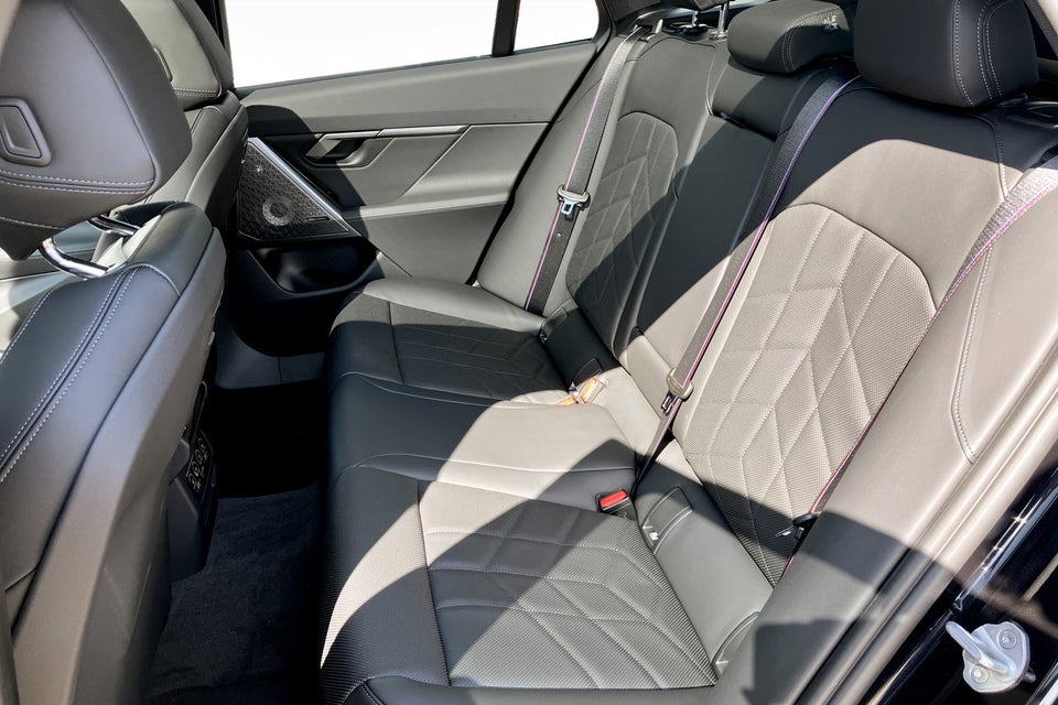 BMW i5 eDrive40 Touring Supercharged 5d