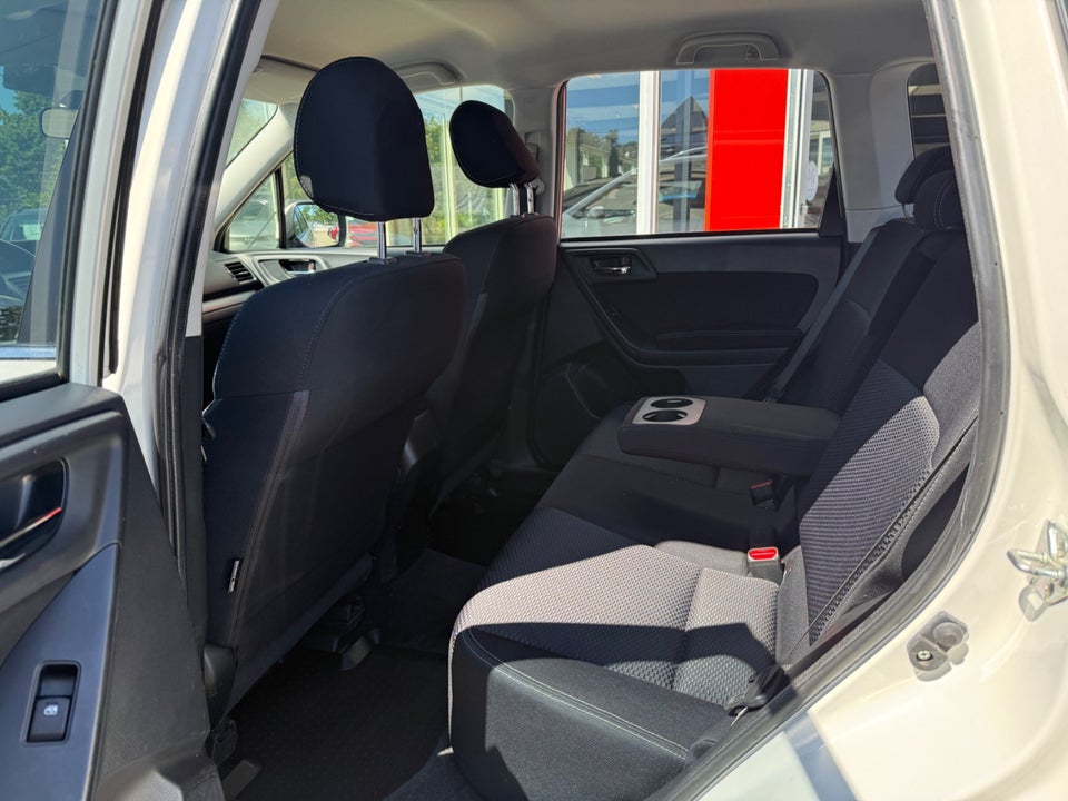 Subaru Forester 2,0 X AWD 5d