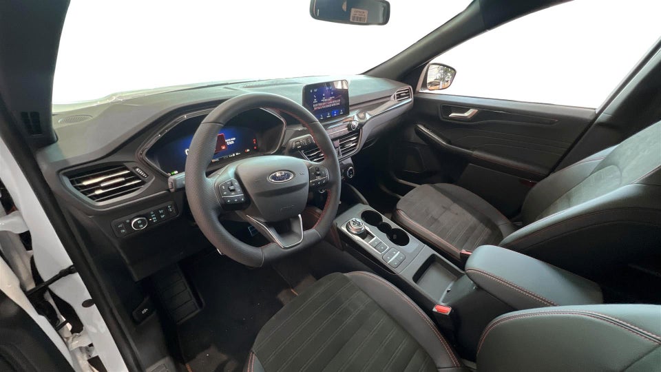 Ford Kuga 2,5 PHEV ST-Line X CVT 5d