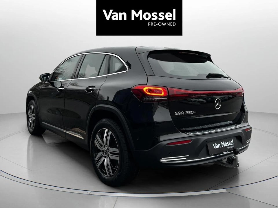Mercedes EQA250+ Progressive 5d