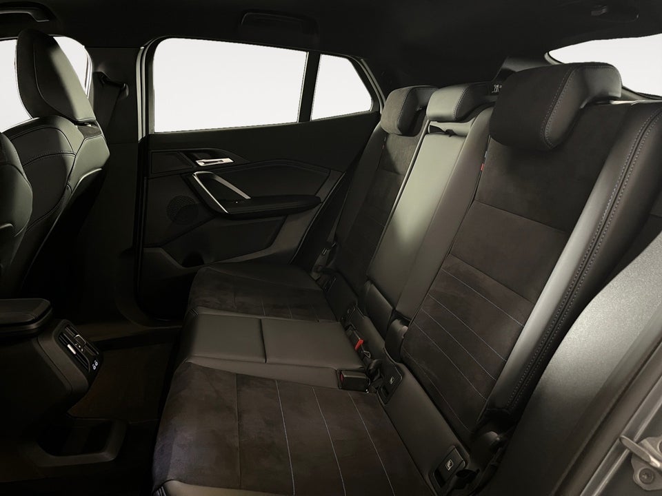 BMW iX2 xDrive30 M-Sport 5d