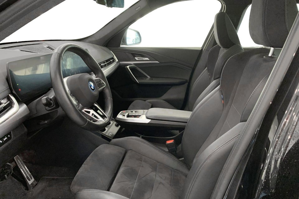 BMW iX1 xDrive30 M-Sport 5d