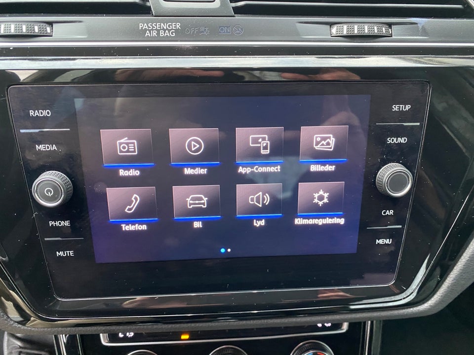 VW Touran 2,0 TDi 150 Highline+ DSG Van 5d